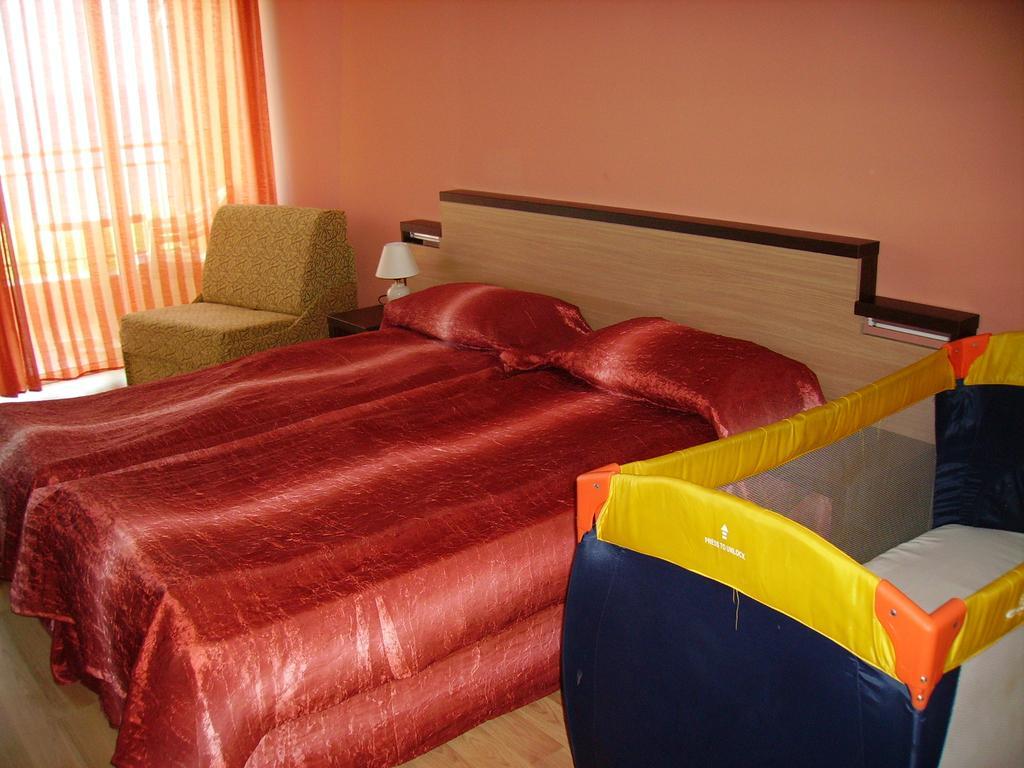 Mak Complex Hotel Поморие Екстериор снимка